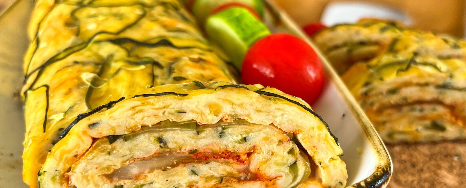 Perfekte Zucchinirolle mit Käse - eine Eigenkreation. Eure Gäste werden ...