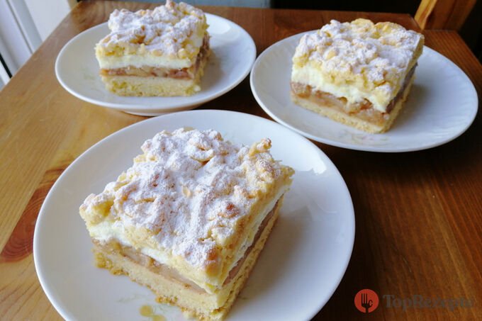 Fantastischer Apfel-Streusel-Kuchen mit Schneehaube. Ein erstaunlicher ...